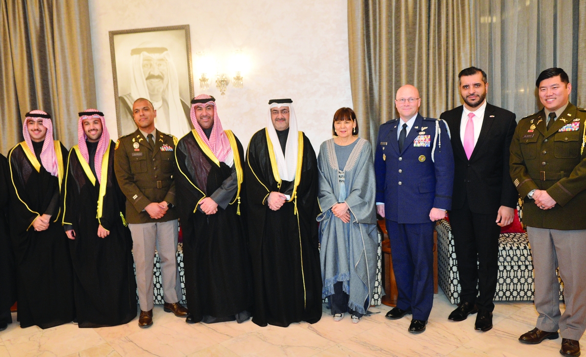 السفيرة الأميركية كارين ساساهارا تهنئ