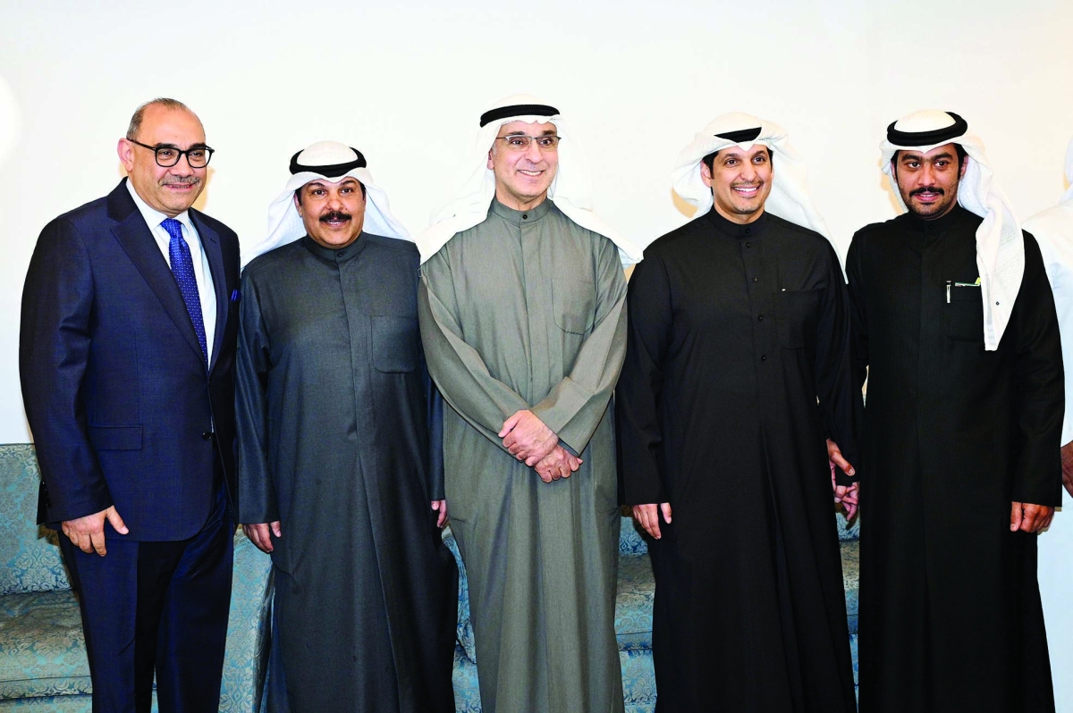 السفير العراقي بين المُهنّئين