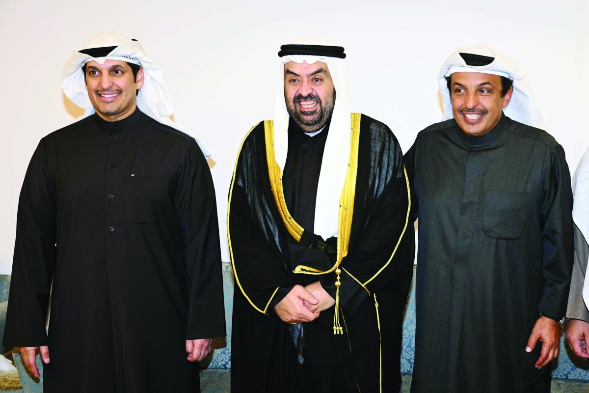 


خالد البدر مهنئا 