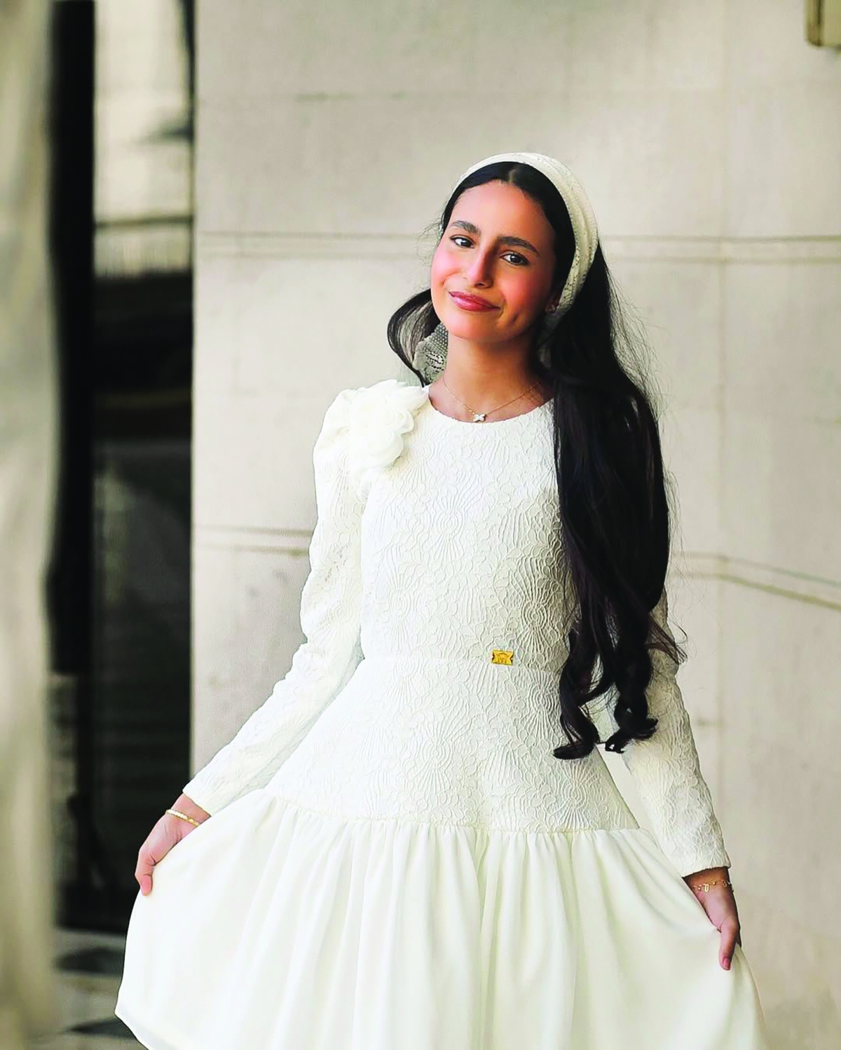 


ألما الطويل 