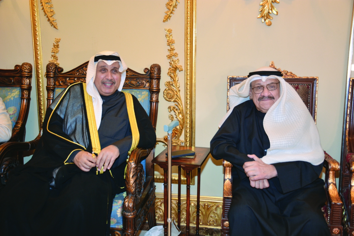 


حمد جابر العلي والزواوي 