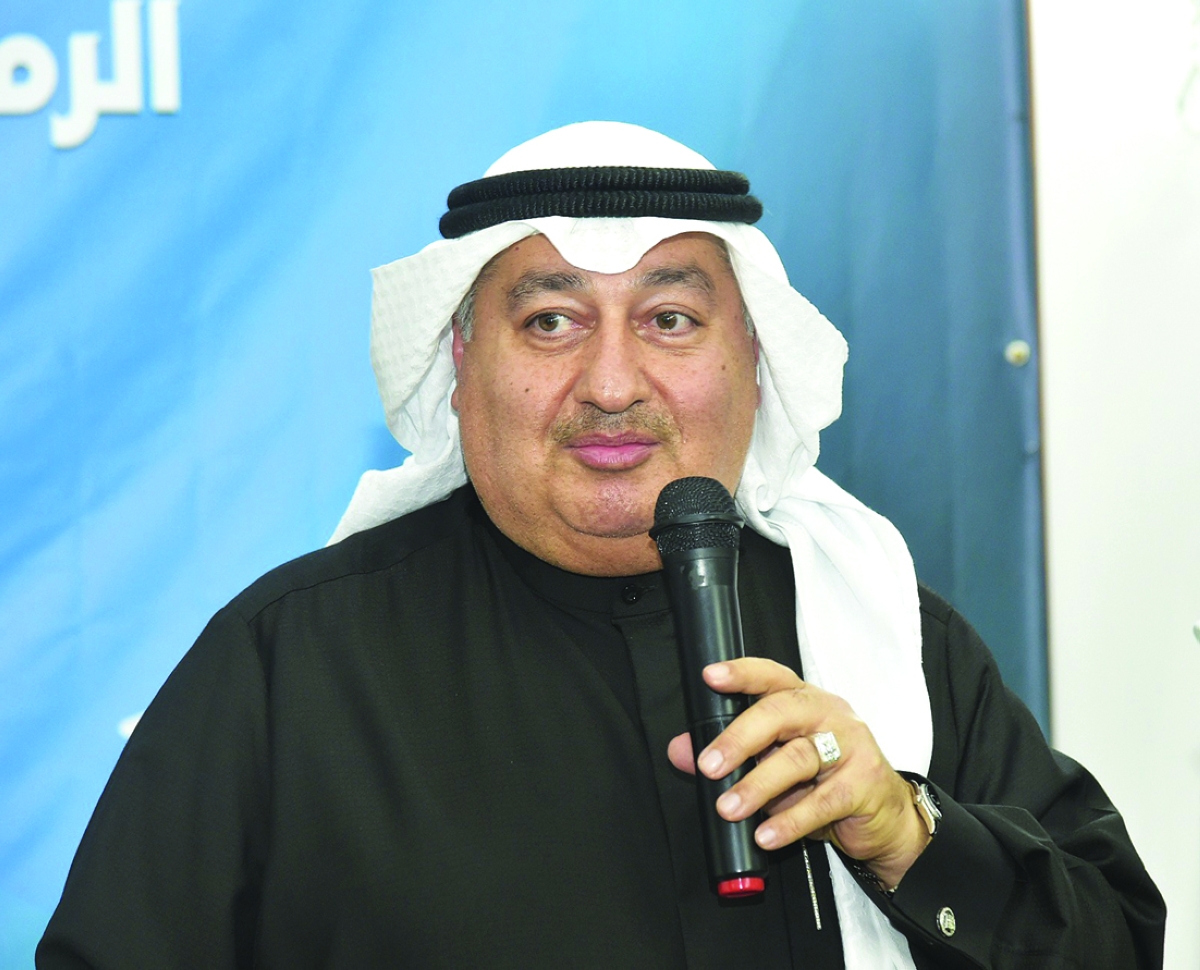 


بوخمسين متحدثاً 