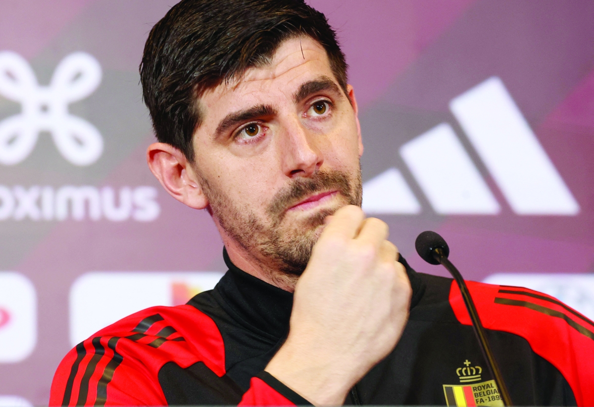 تيبو كورتوا متحدثاً في المؤتمر الصحافي (أ ف ب)