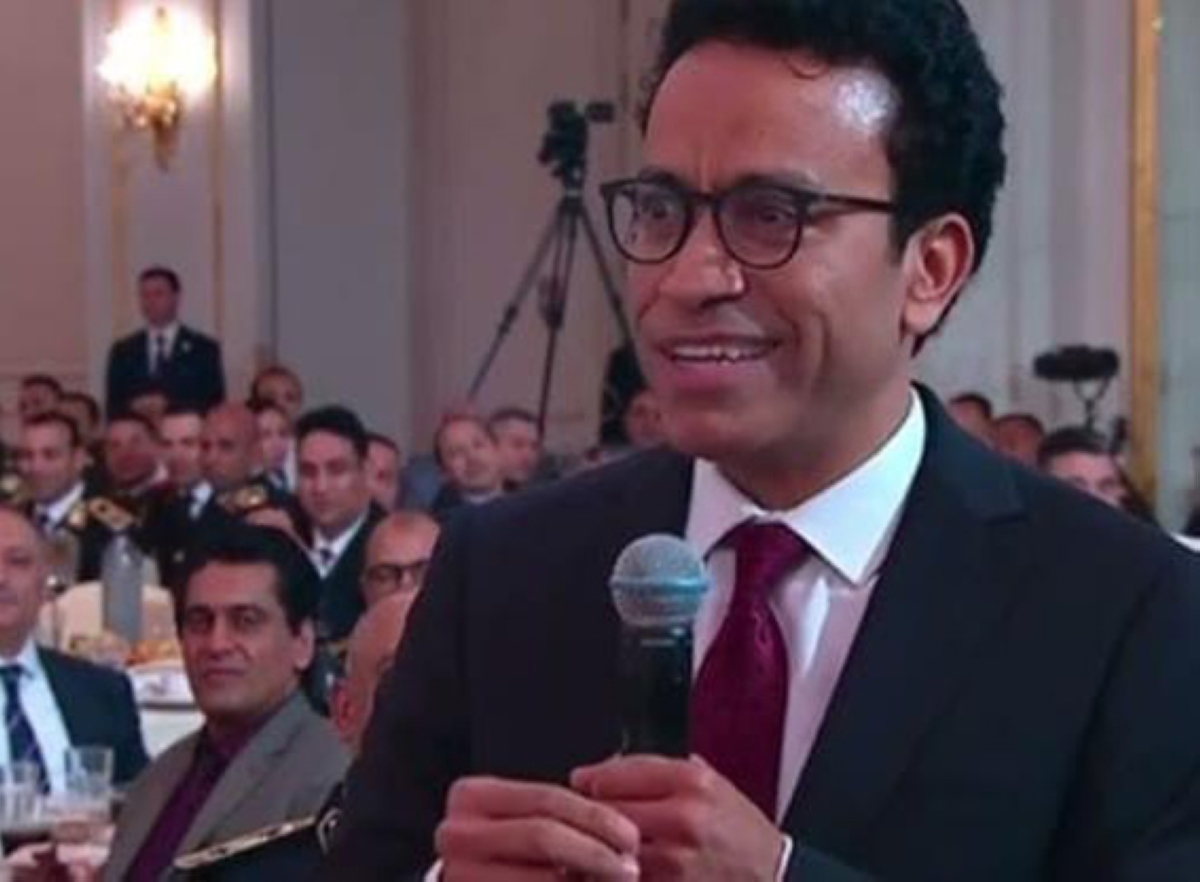 سامح حسين متحدثاً خلال إفطار القوات المسلحة