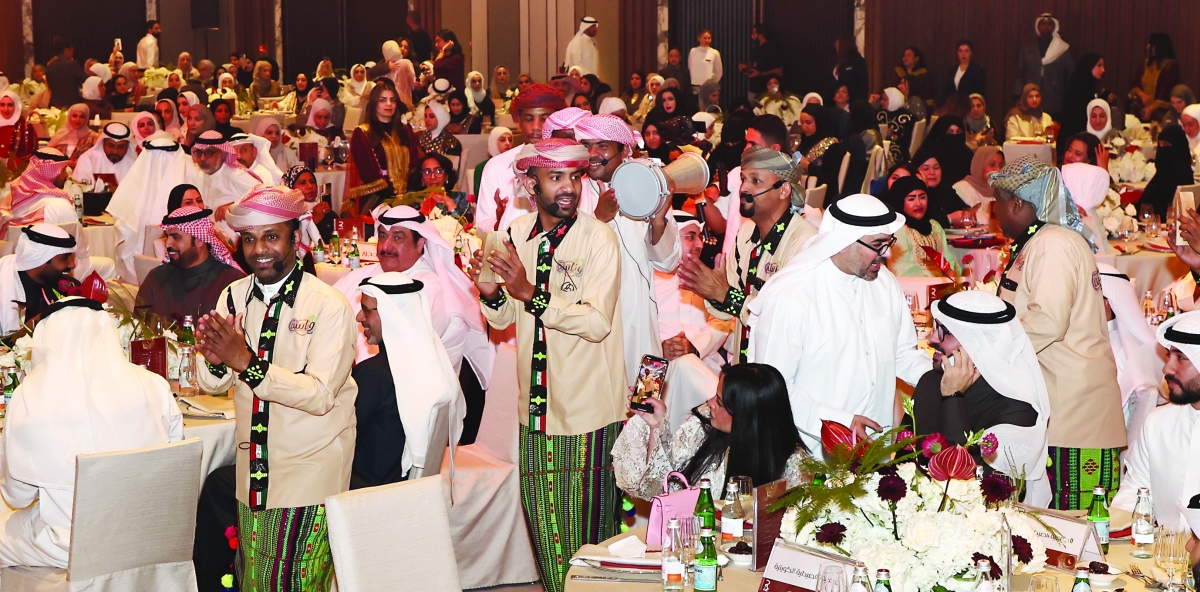 


حضور حاشد في الغبقة 