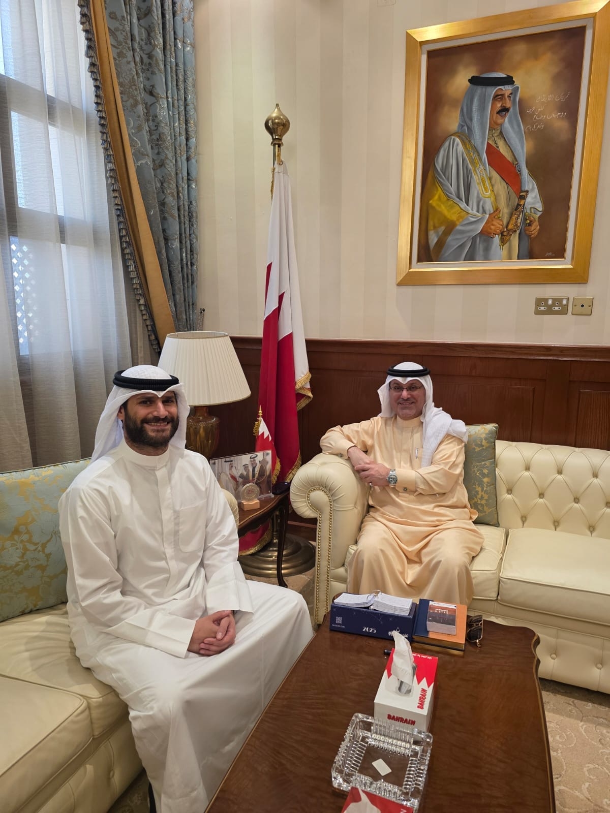 صلاح المالكي (يمين) ويوسف العجيري 