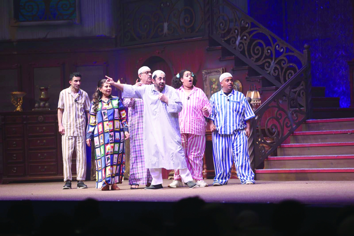 


المسلم مع أبطال «البيت المسكون» 