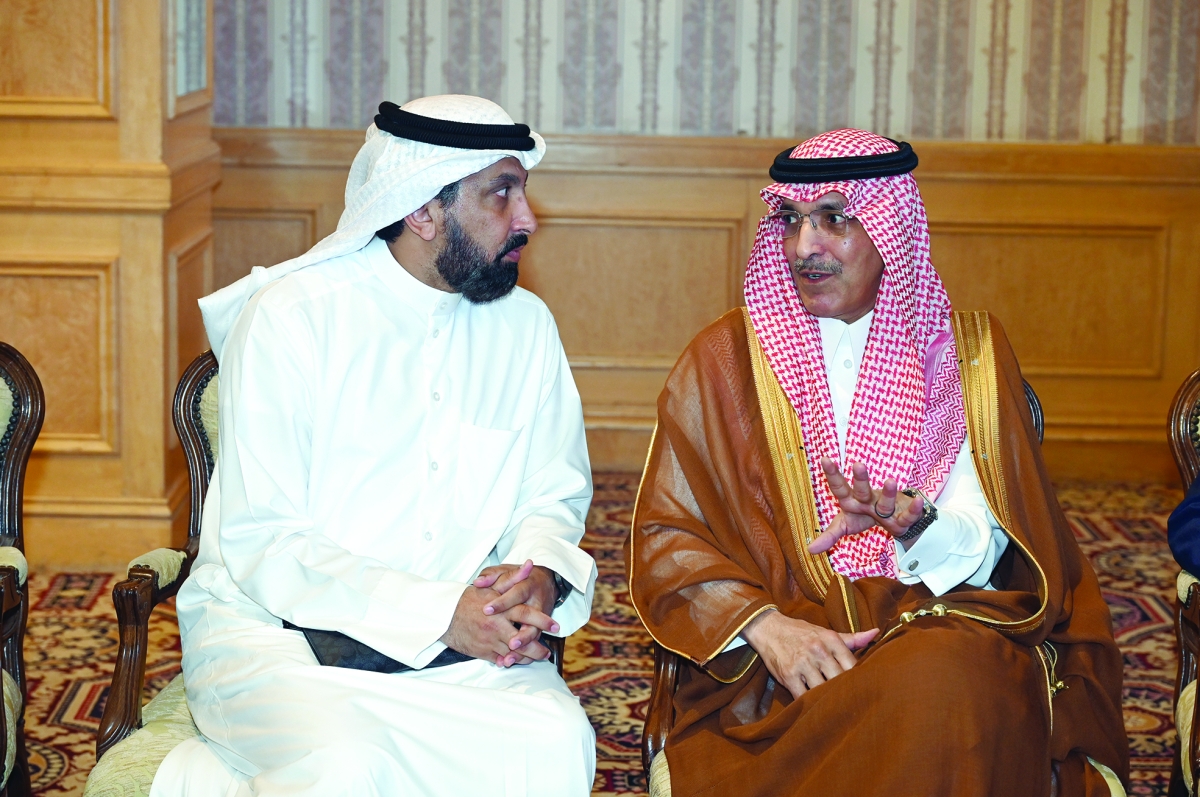 الجدعان متحدثاً للزميل غانم السليماني