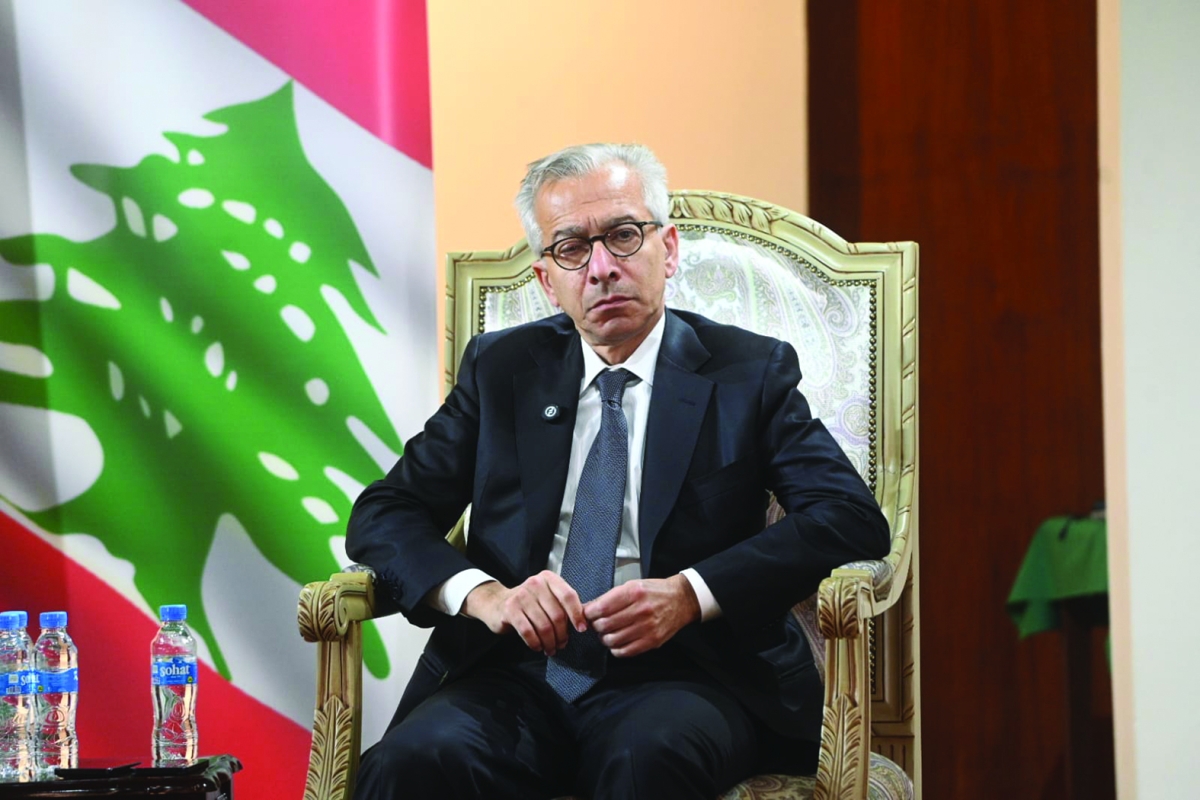 عامر البساط