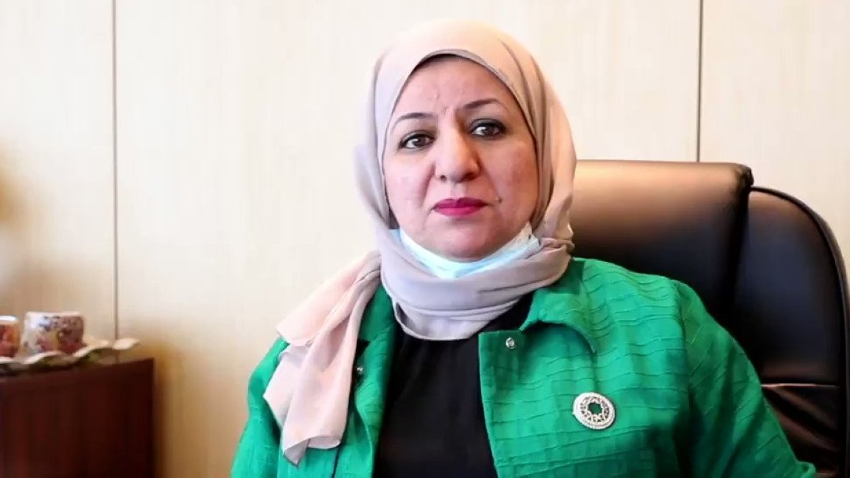 مريم العنزي