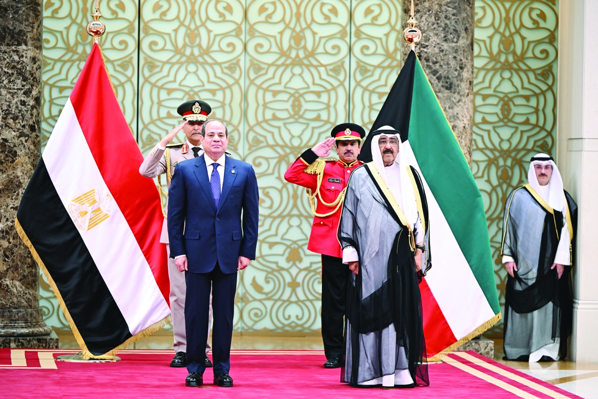 


صاحب السمو والرئيس السيسي خلال مراسم الاستقبال الرسمي 