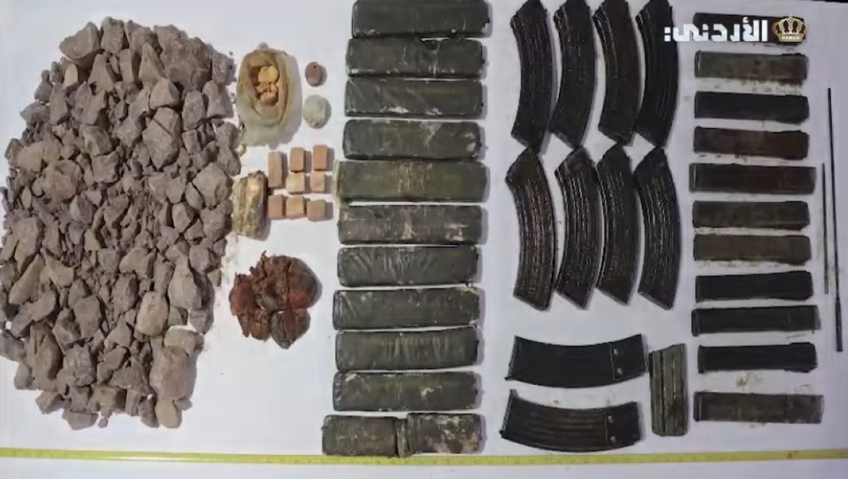 ذخائر ومتفجرات ضبطت مع المتورطين