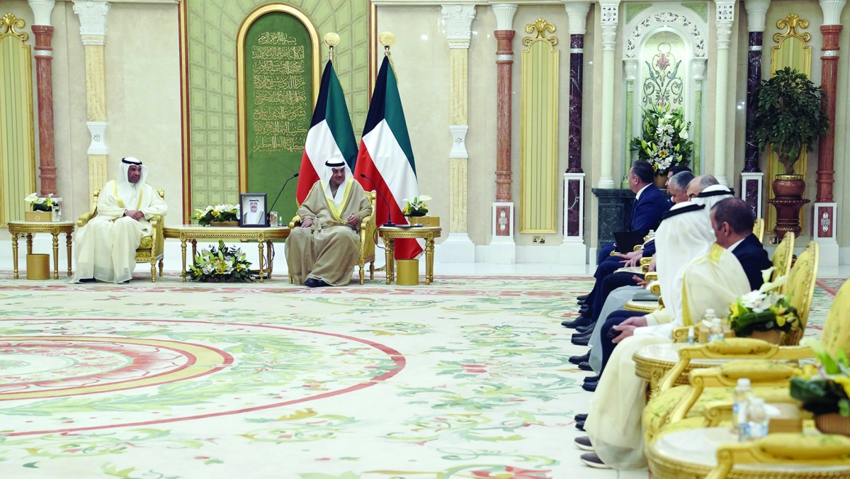 


ولي العهد مستقبلاً اليحيا ووزراء الخارجية وممثليهم بدول التعاون وآسيا الوسطى 