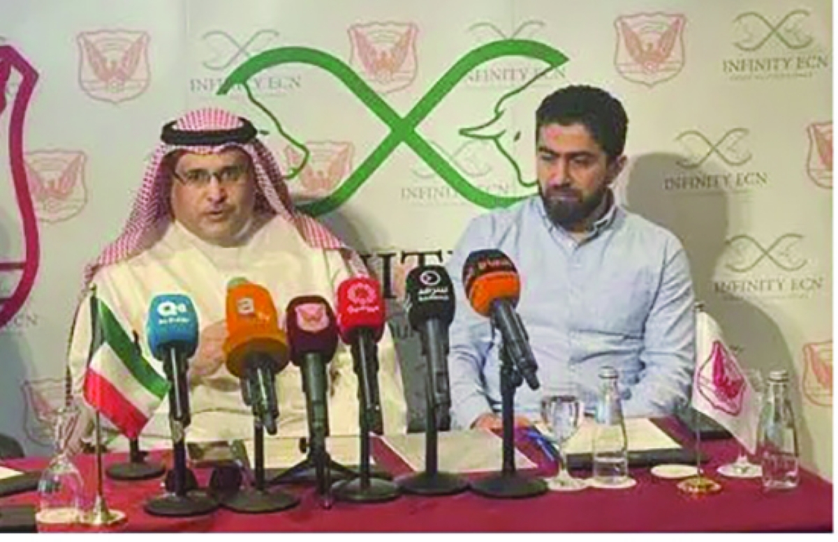 


الدبوس والخطيب خلال المؤتمر الصحافي 
