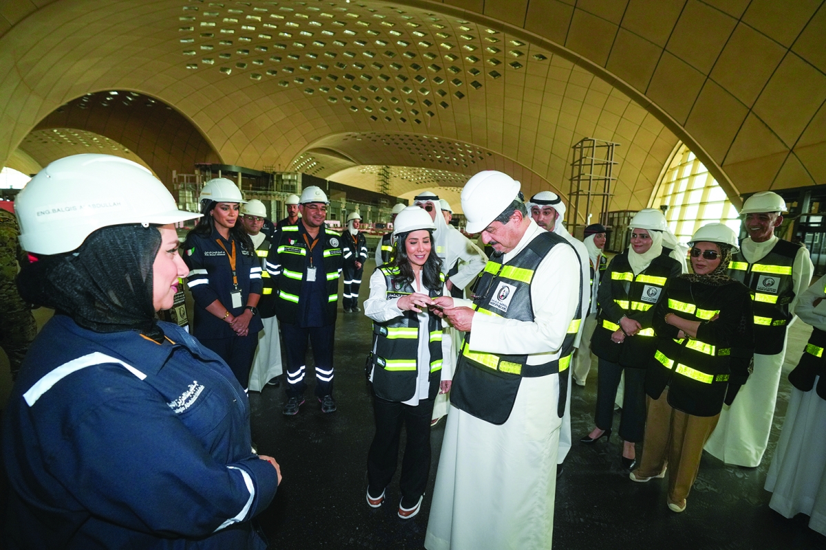 جولة رئيس الوزراء والوزراء قبل اجتماع مجلس الوزراء في المطار الجديد بتاريخ 10 سبتمبر 2024