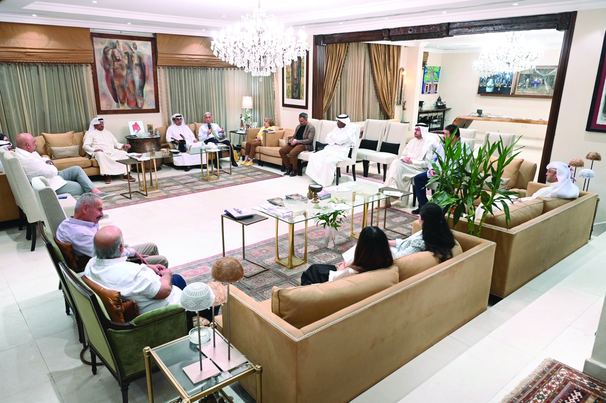 


من الأمسية الثقافية 	(تصوير سعود سالم) 