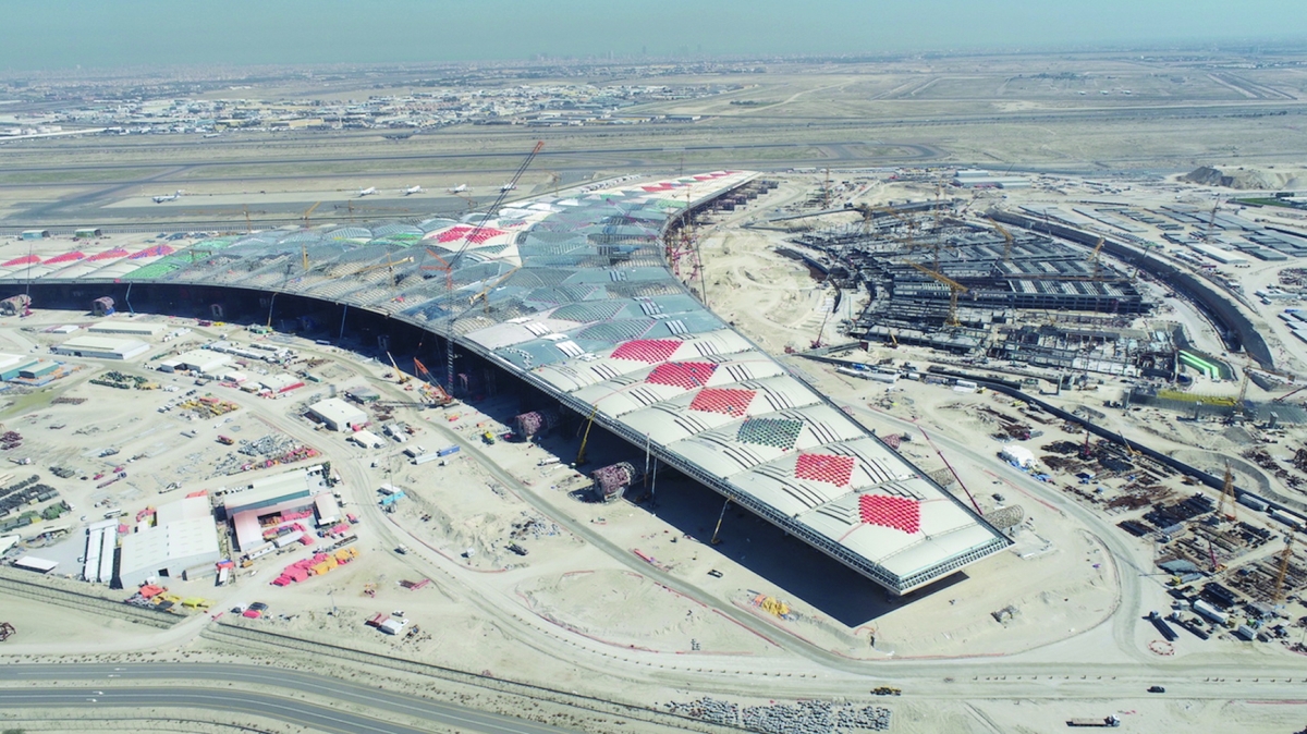 


مبنى المطار الجديد (T2) 