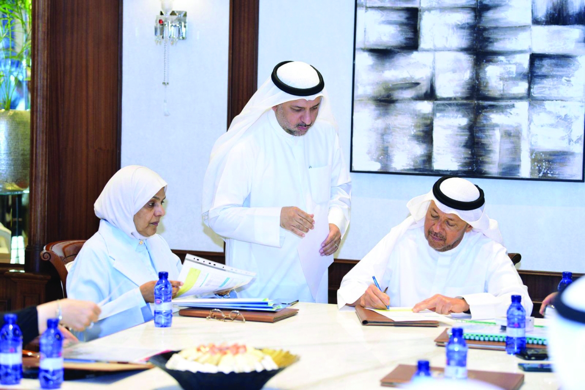 


محافظ الفروانية يوقع على انضمام المنطقة لشبكة المدن الصحية 