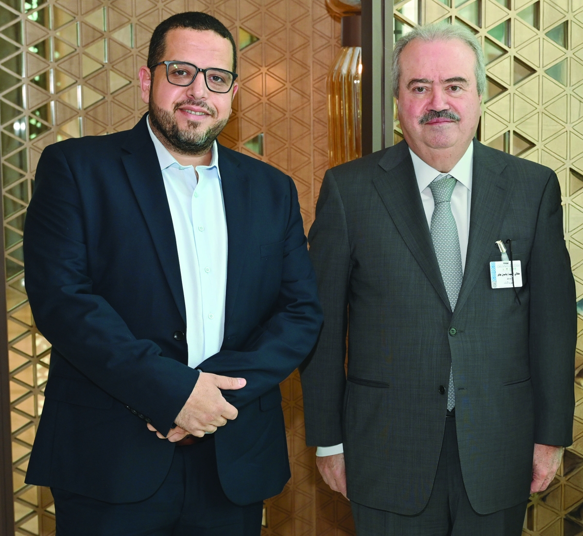 ياسين جابر والزميل محمد إبراهيم