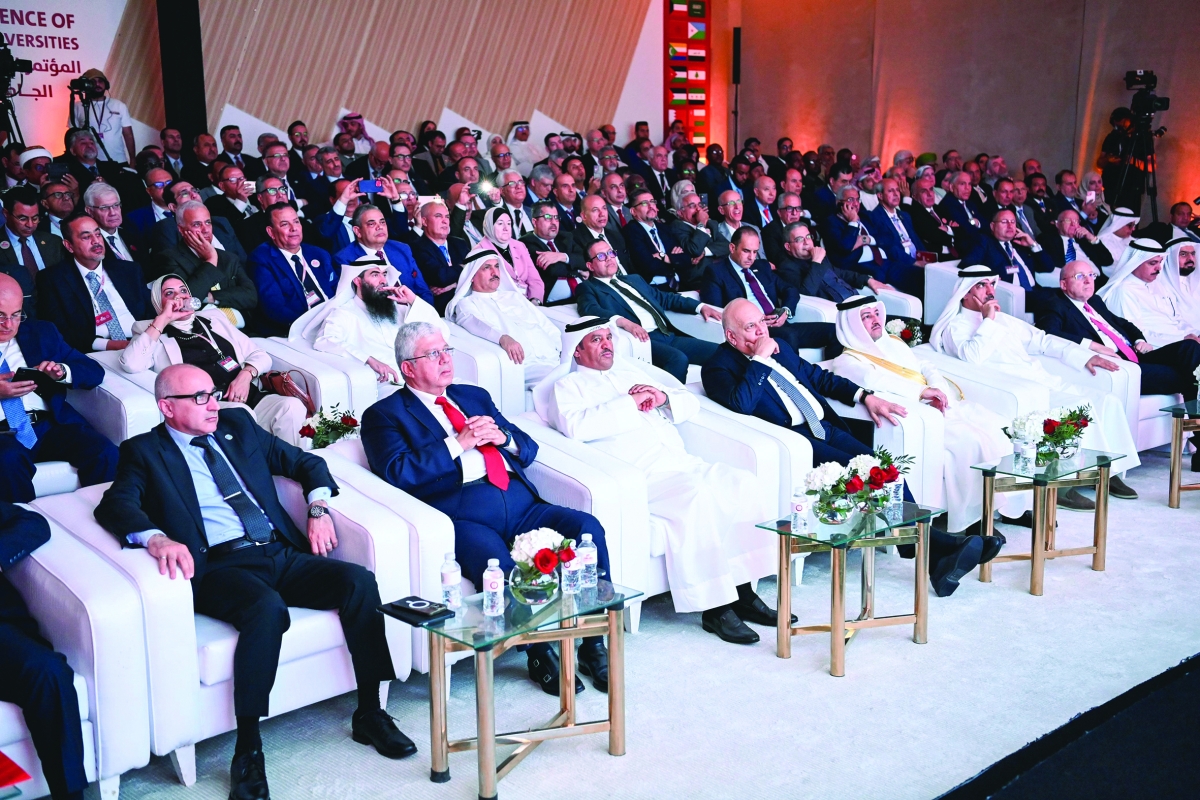  الحضور خلال الملتقى 