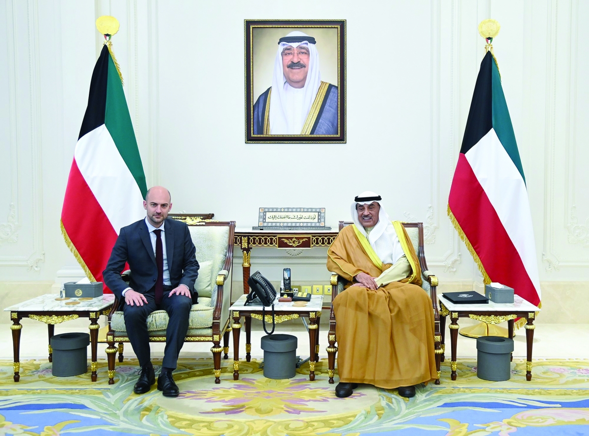 


ولي العهد مستقبلاً الوزير الفرنسي 