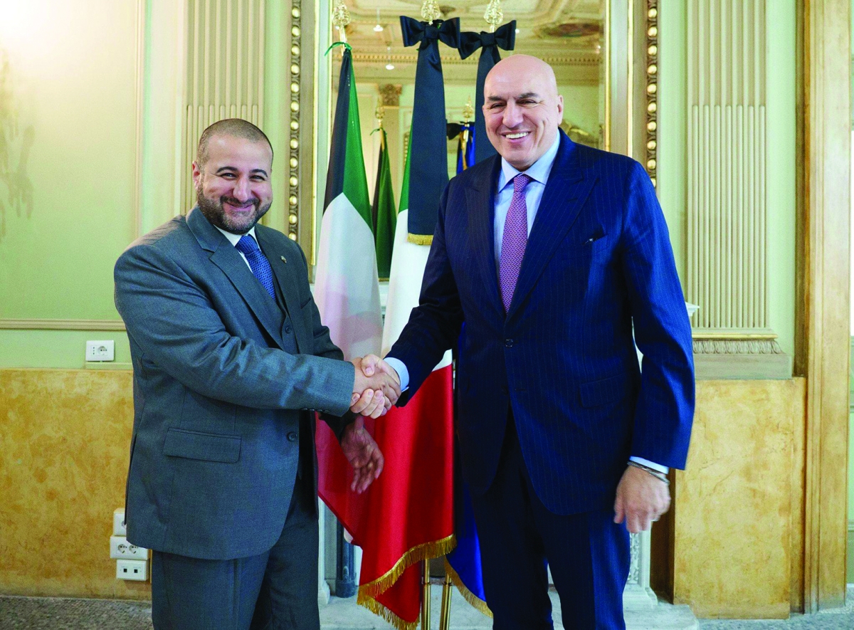 المشعل ووزير الدفاع الإيطالي غيدو