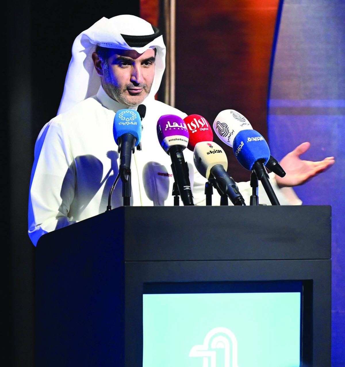 عبدالعزيز البابطين