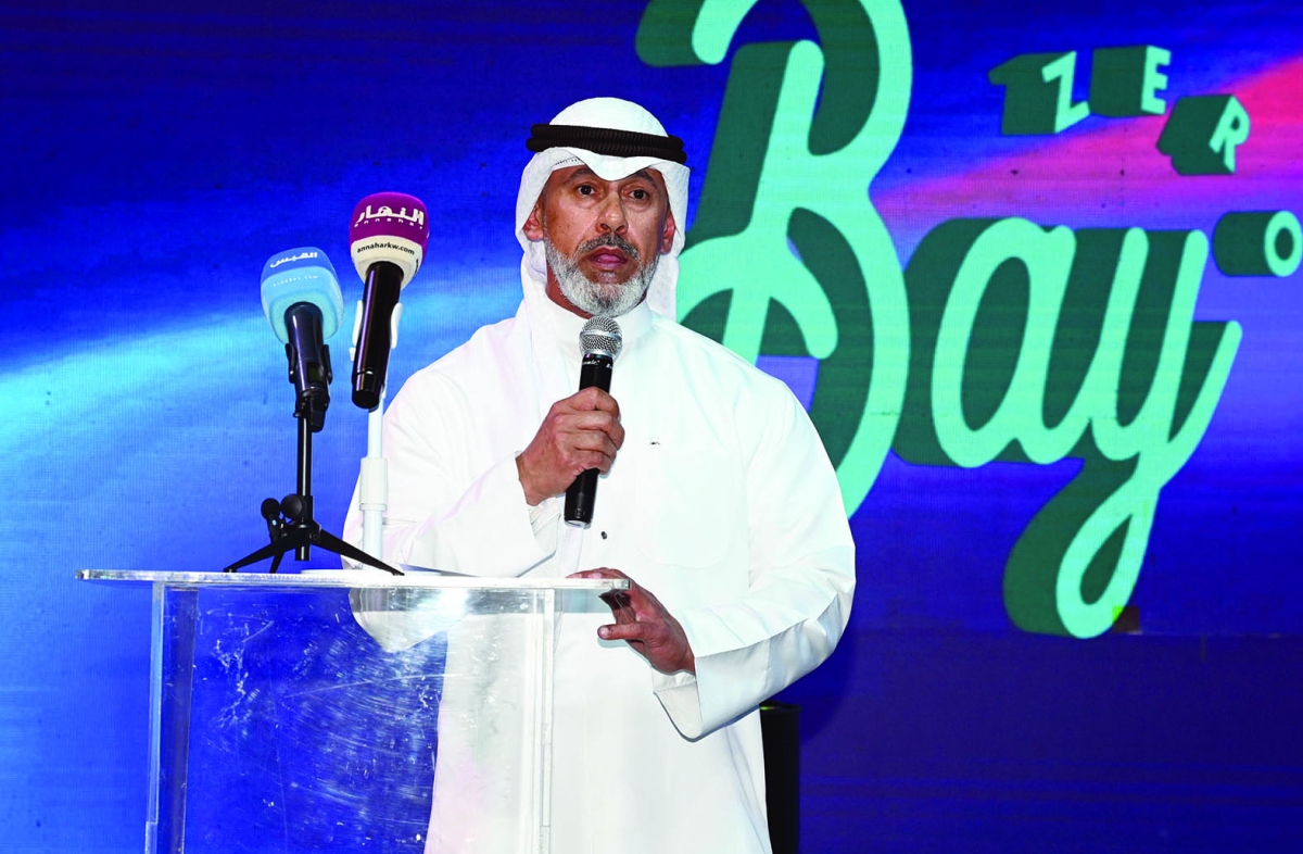 


محمد خورشيد يلقي كلمته 