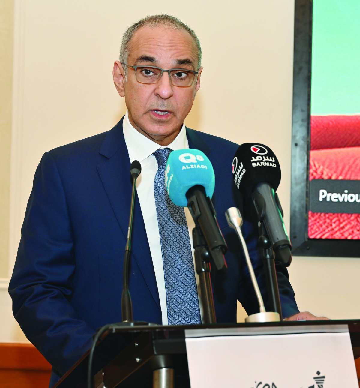 الجسار متحدثاً 