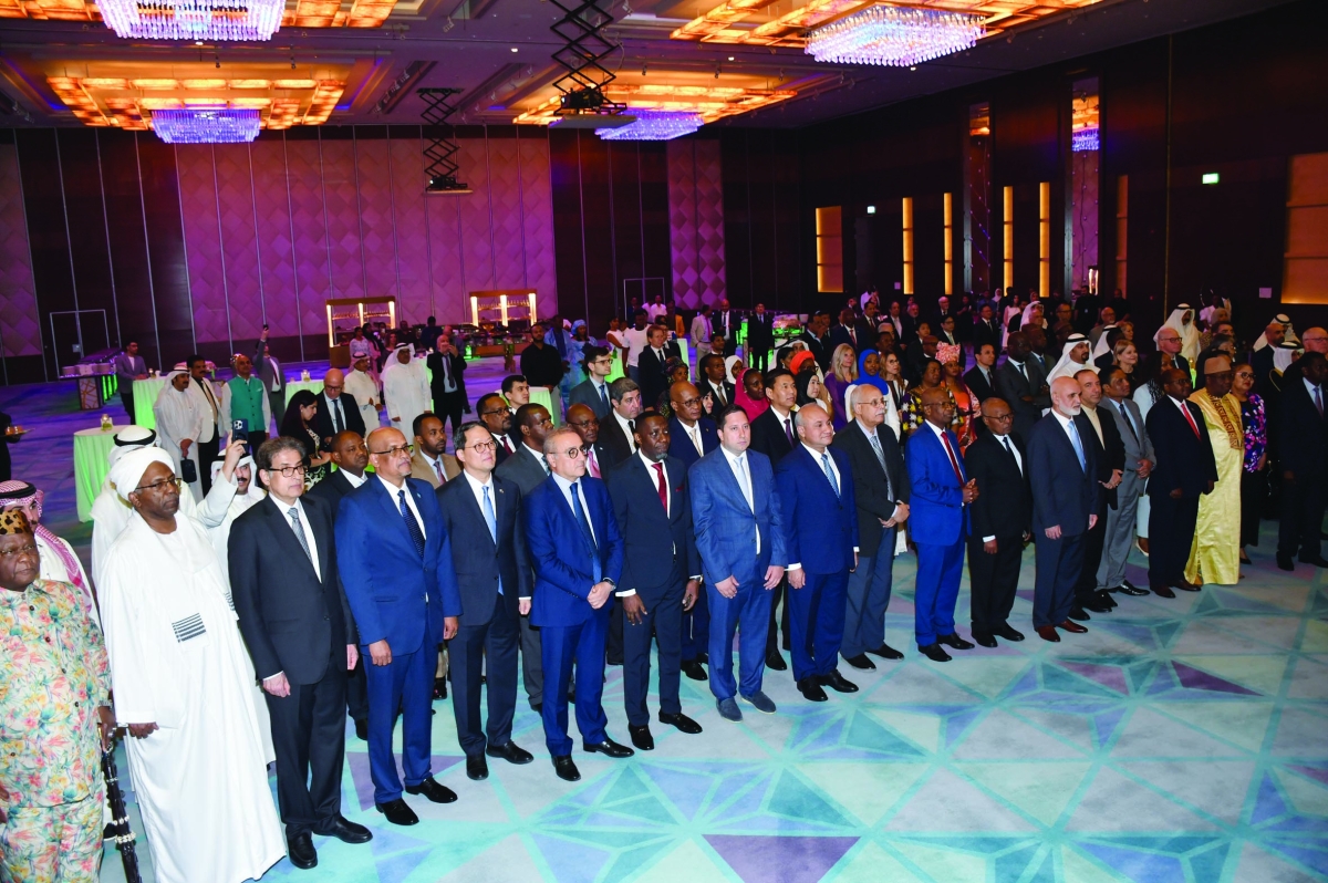 حضور دبلوماسي