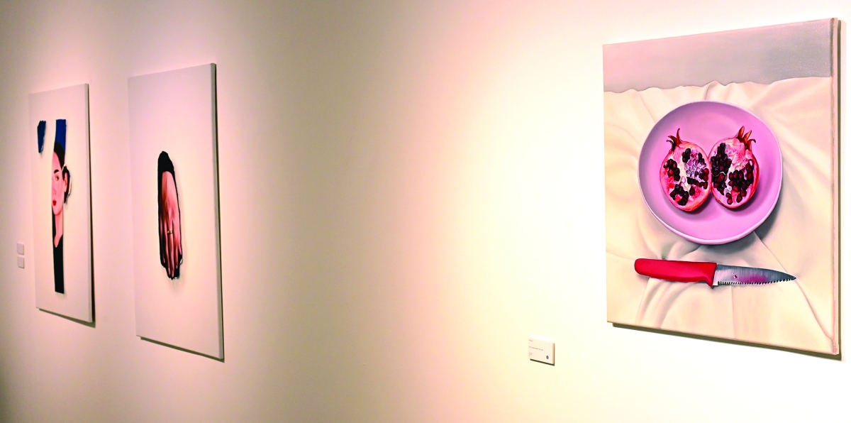 بعض اللوحات الفنية بالمعرض 