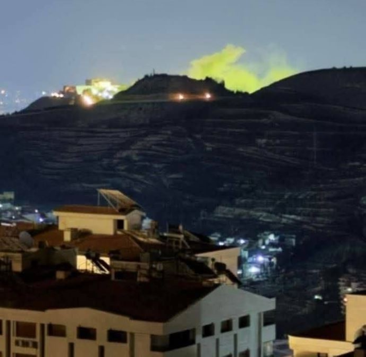 صورة متداولة للغارة الإسرائيلية قرب القصر الرئاسي