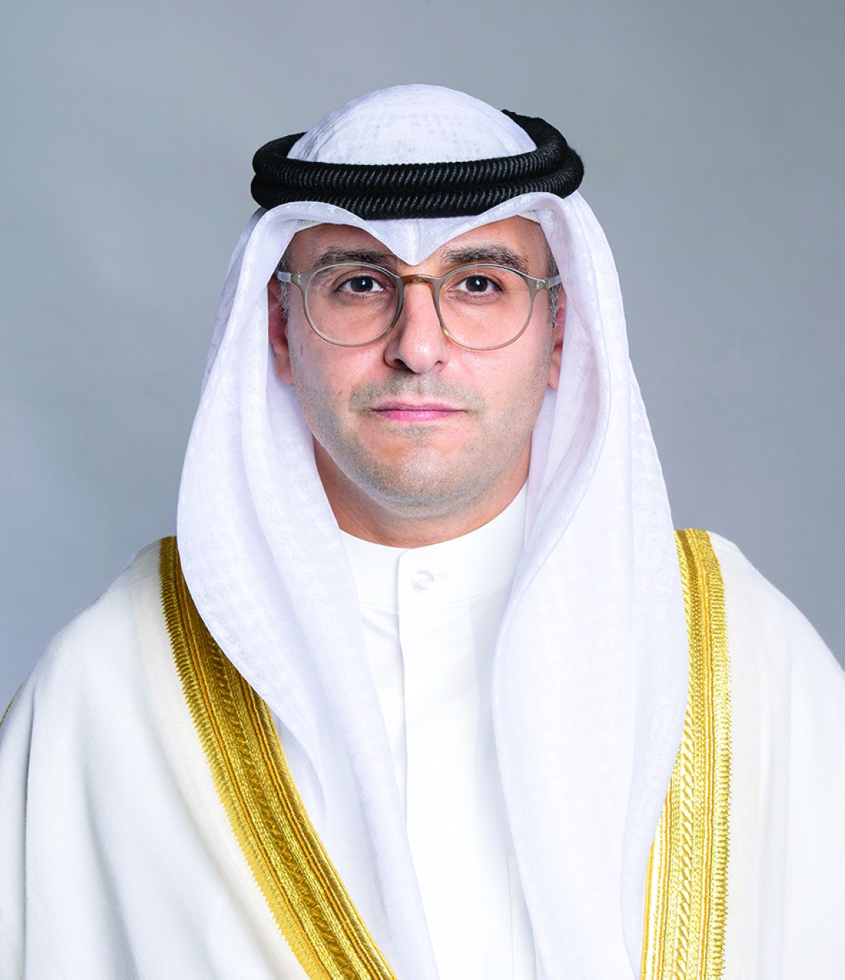 


عبداللطيف المشاري 