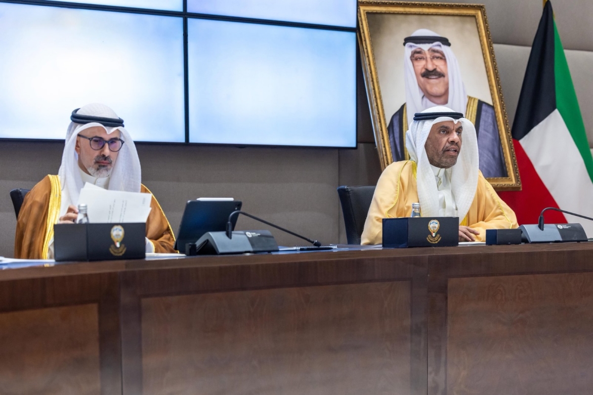 اليحيا مترئساً الاجتماع 