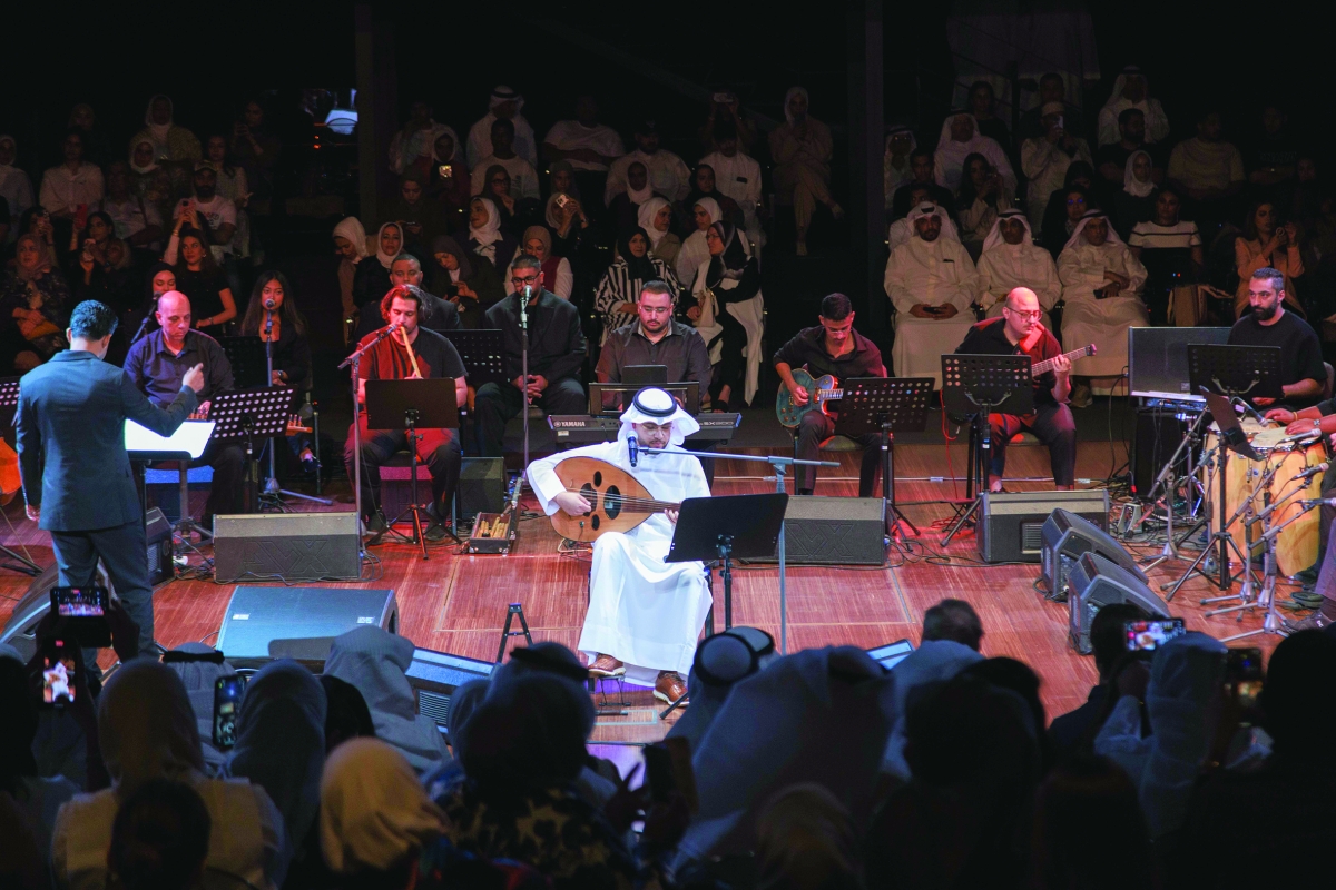 


من أجواء الحفل 