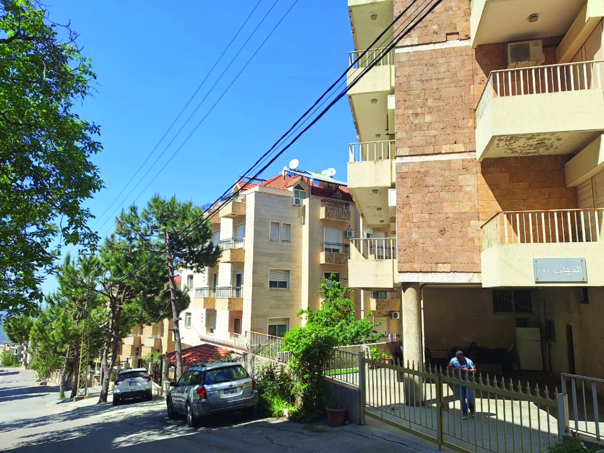 شارع أبو رجيلي في بحمدون... كله للكويتيين 