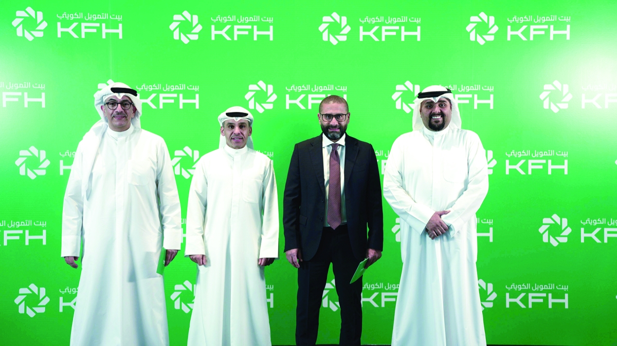 


العربيد والمليجي والعبيد ويوسف الصالح 