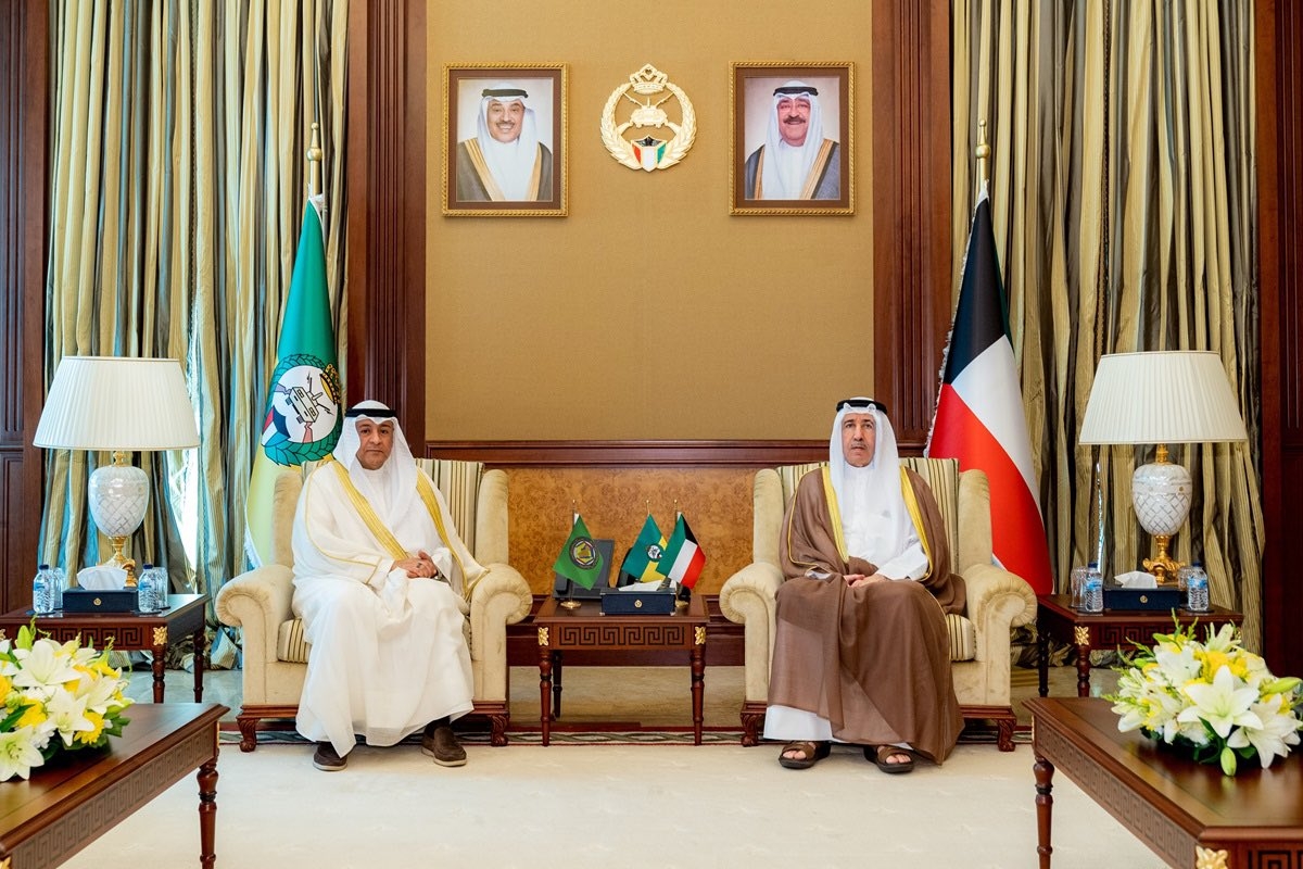 


رئيس الحرس الوطني مستقبلاً البديوي 