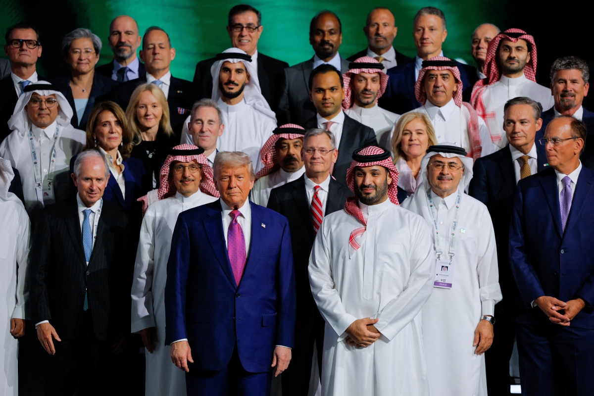 ترامب ومحمد بن سلمان خلال منتدى الاستثمار