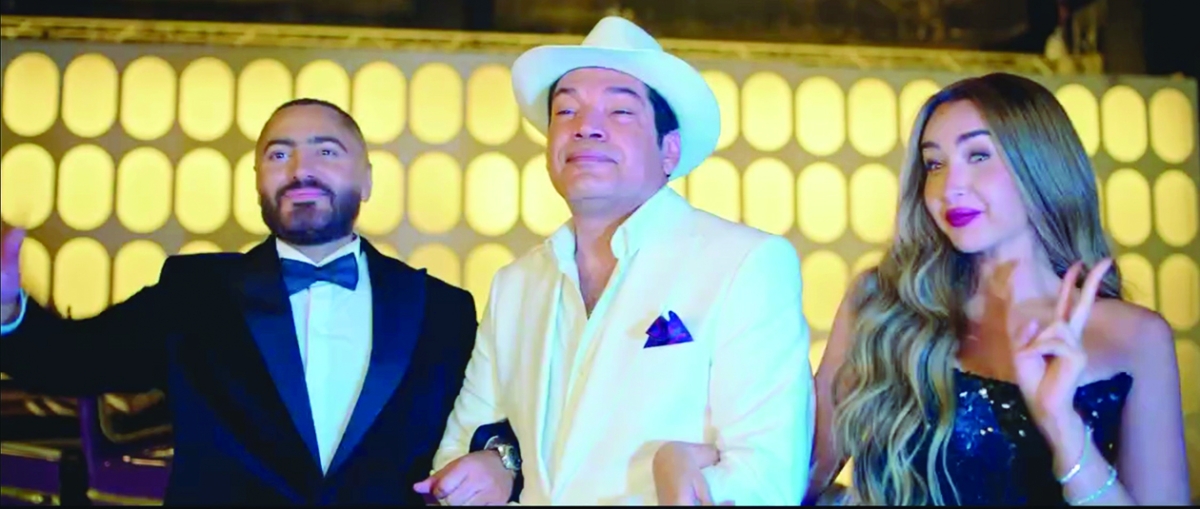 


تامر حسني وهنا الزاهد وباسم سمرة في «ريستارت» 