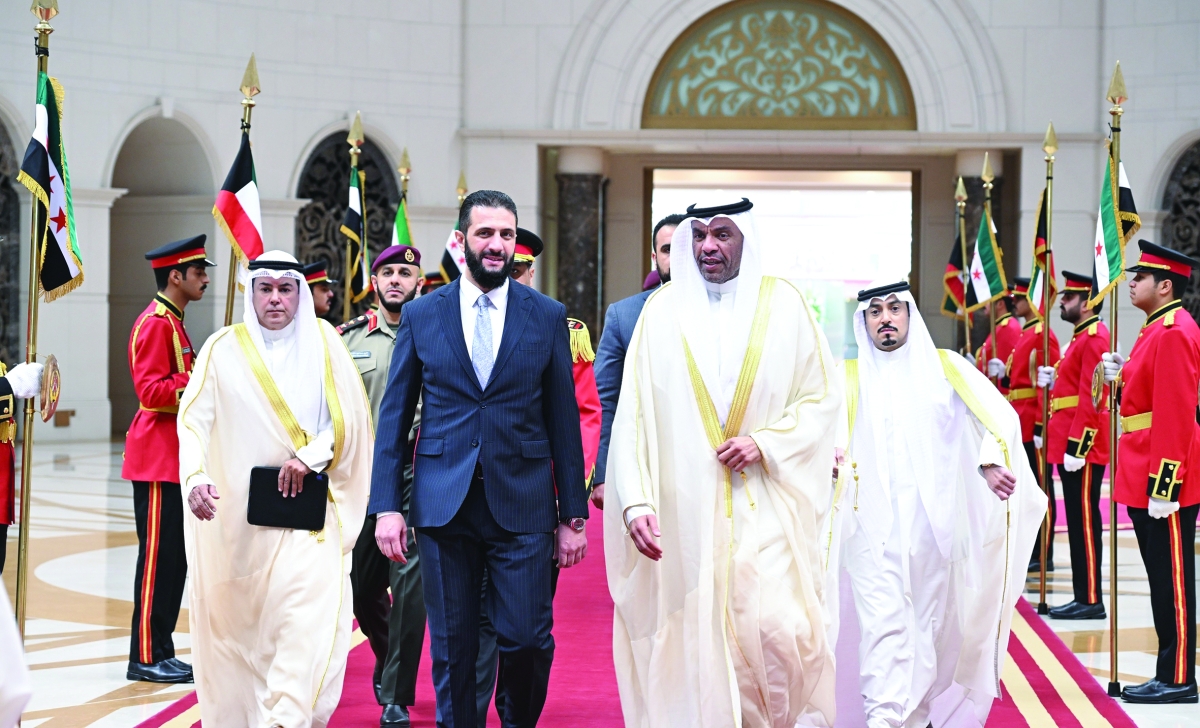 6 الرئيس السوري لدى وصوله البلاد وفي استقباله اليحيا