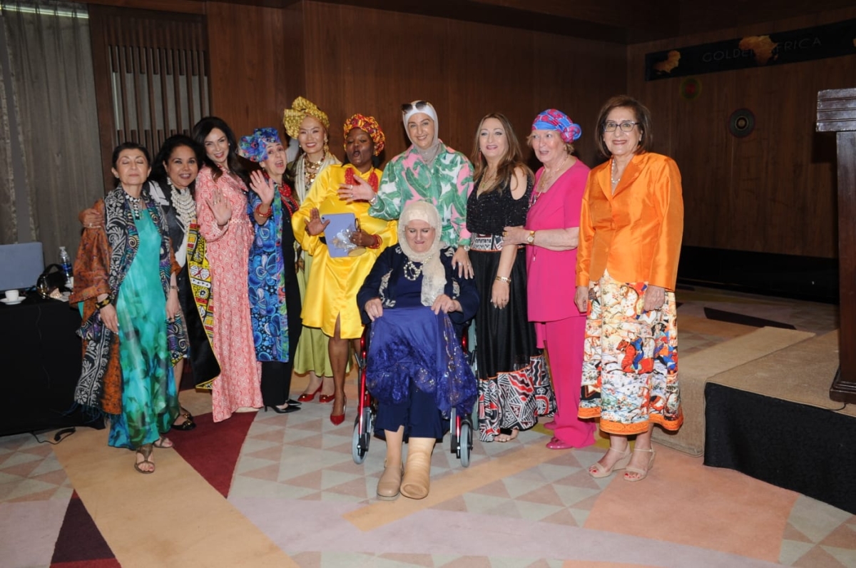 عدد من المشاركات 