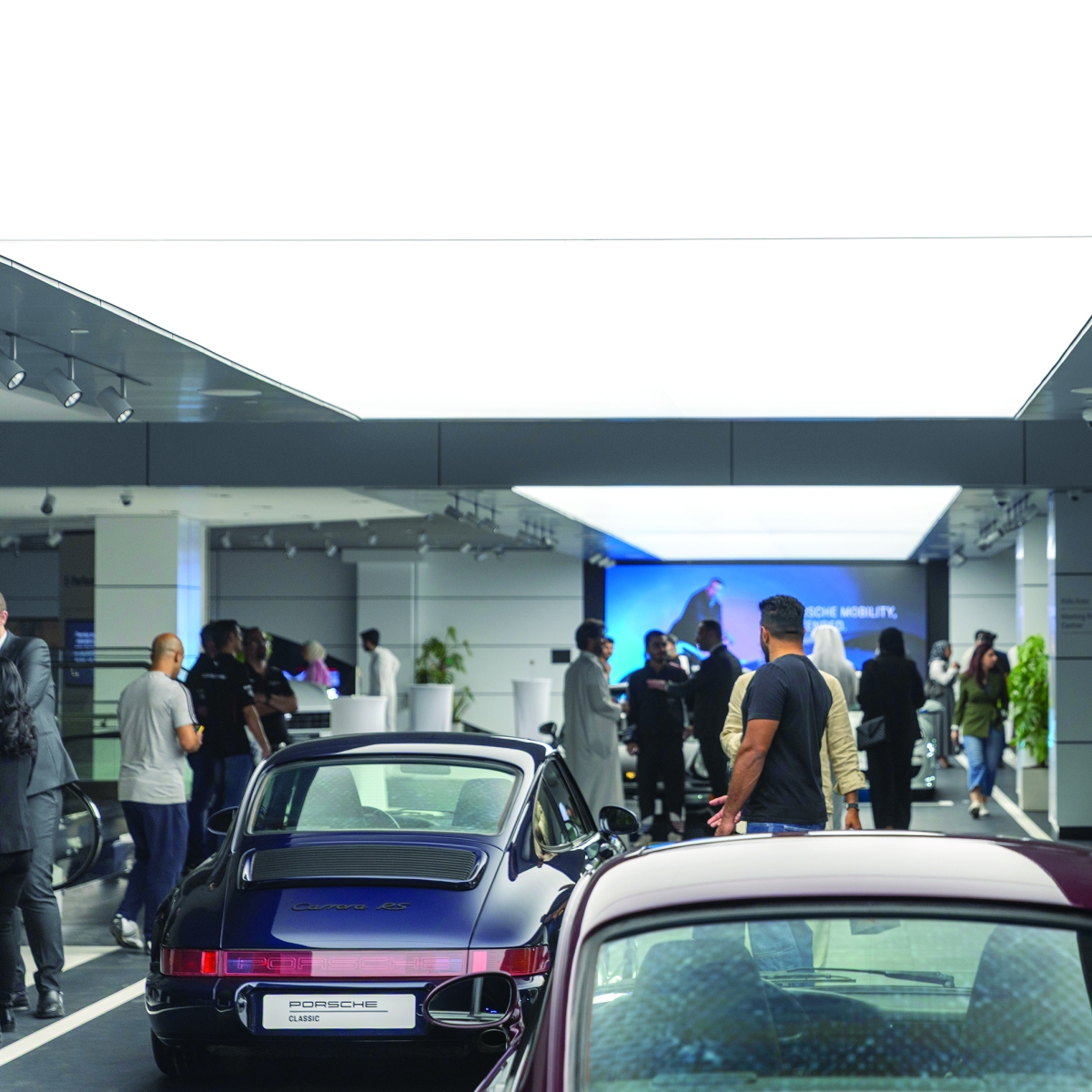 


تفاعل الحضور مع طرازات «بورشه كلاسيك» المعروضة 