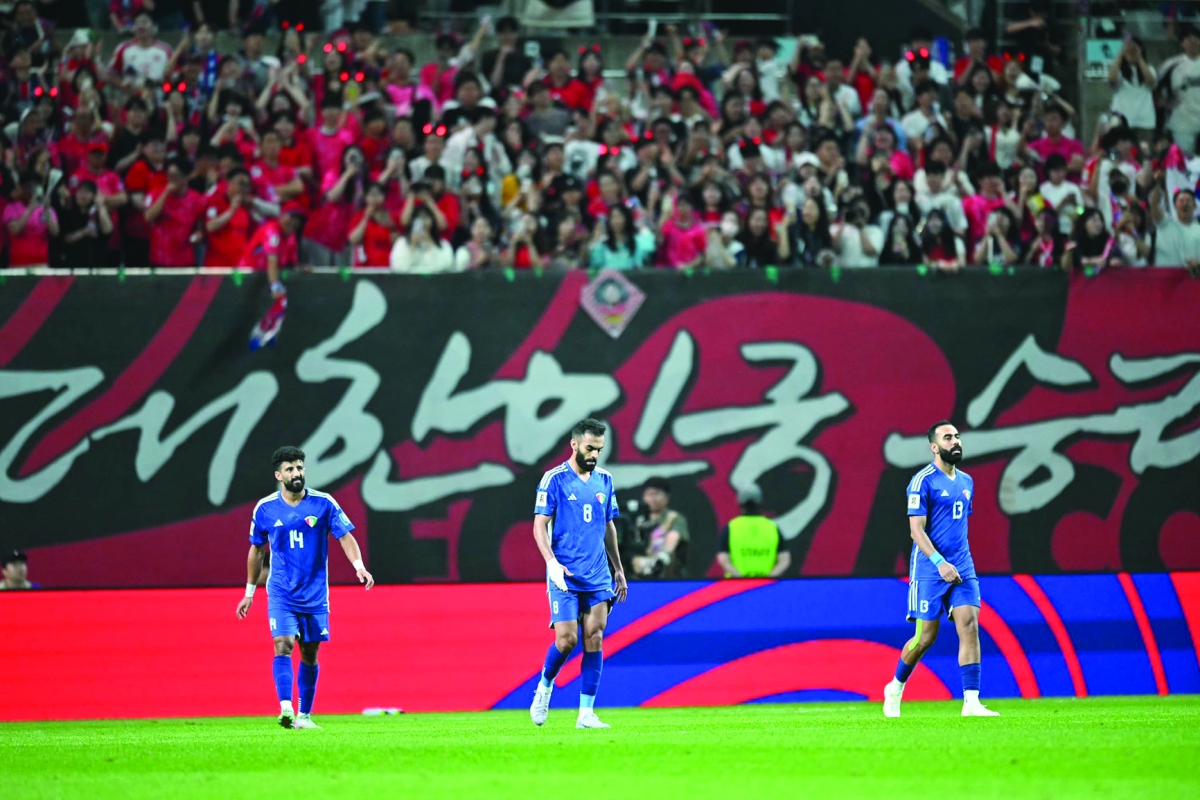 آثار الهزيمة بادية على لاعبي منتخب الكويت