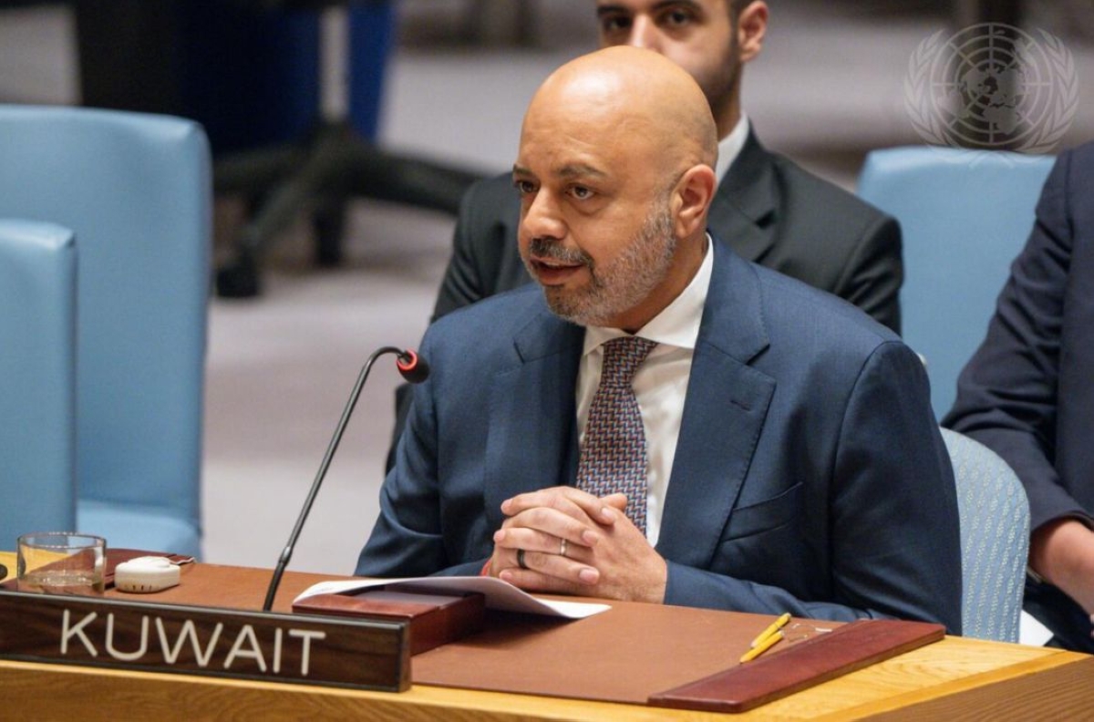 السفير طارق البناي 