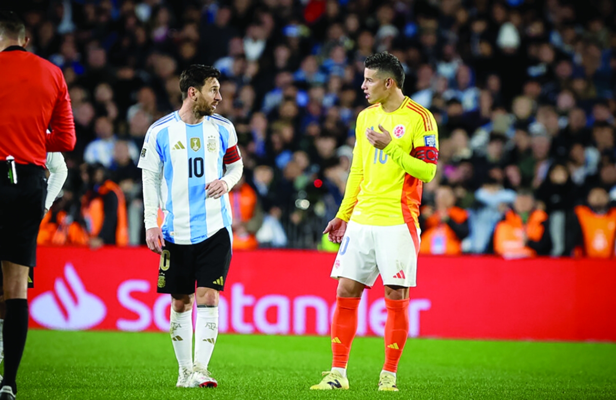 حديث بين ميسي وخاميس