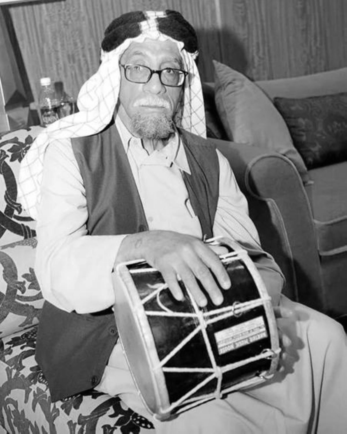 الراحل حسين القطان