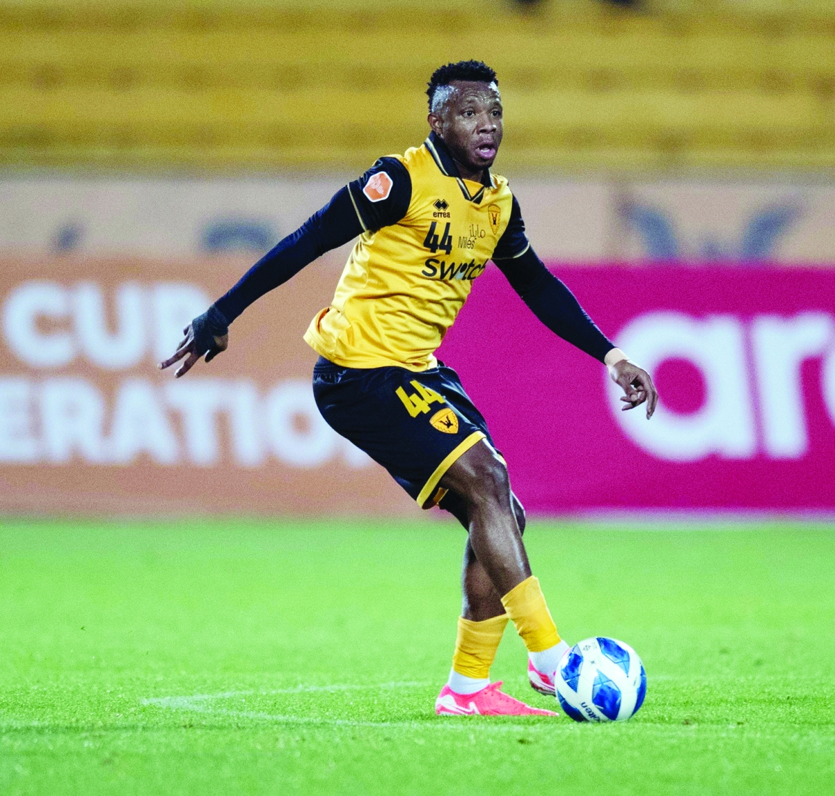 


دانييل جيبولا 