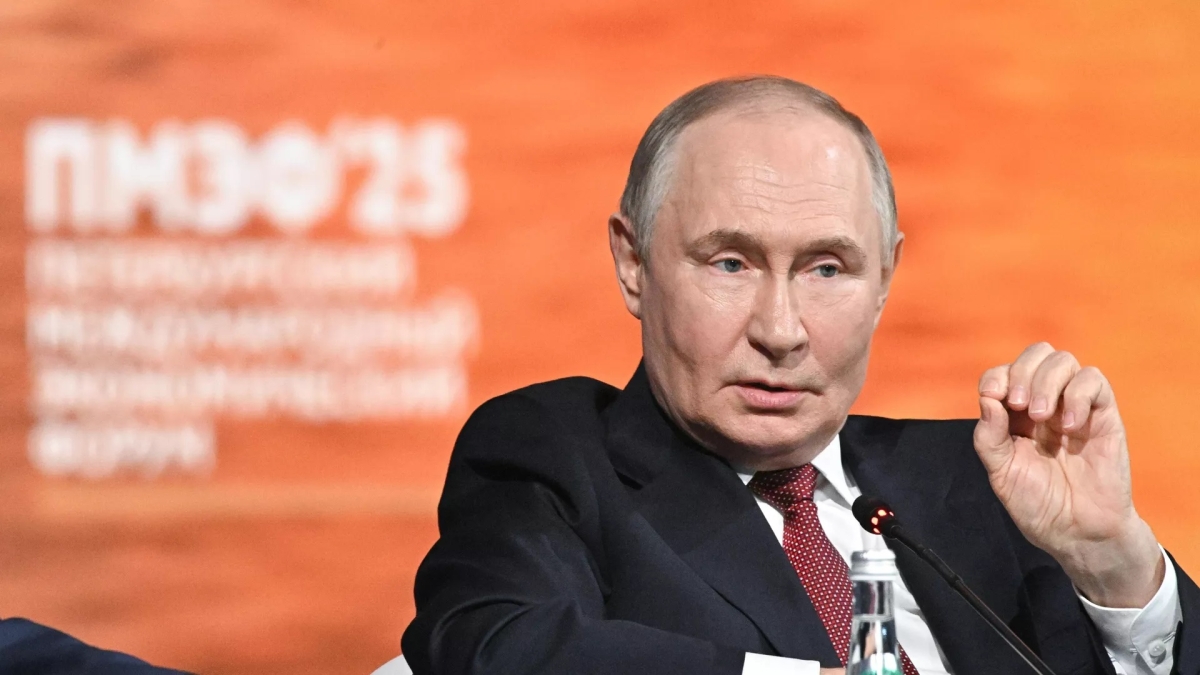 بوتين: لإيران الحق في استخدام الطاقة النووية للأغراض السلمية