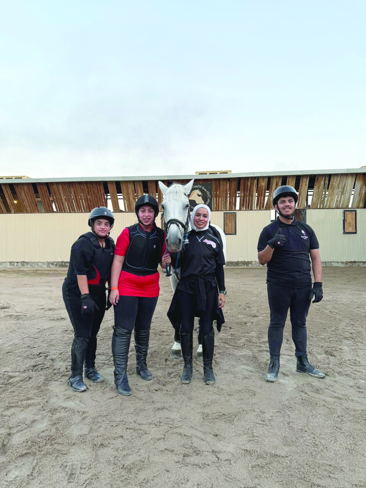 الفرسان المشاركون في البطولة